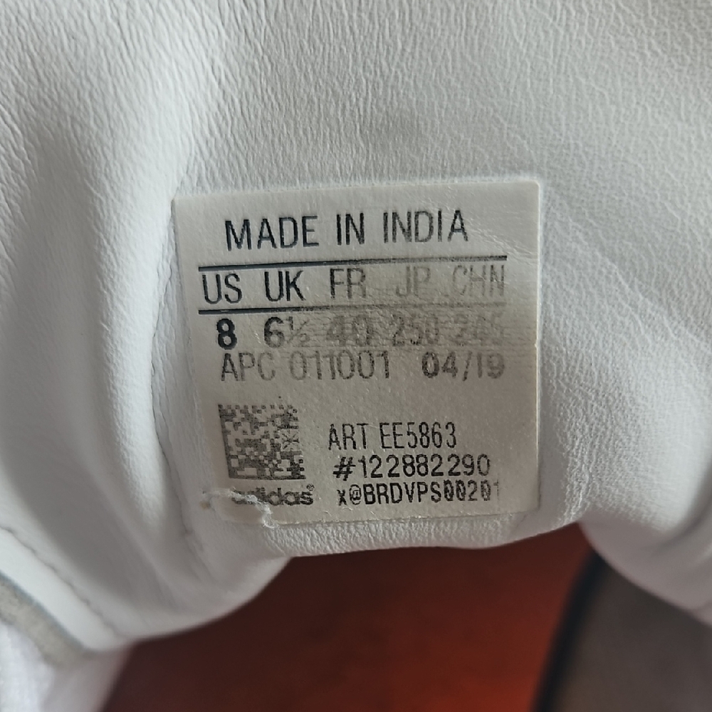 Adidas Stan Smith White and Orange Sneakers Classic Design - Picture 4 of 6